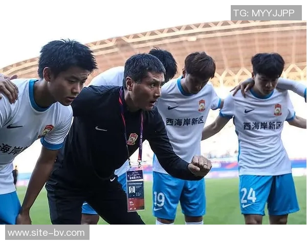 苏超村超能否进入国足邵佳一建议先从中乙中甲起步再挑战中超